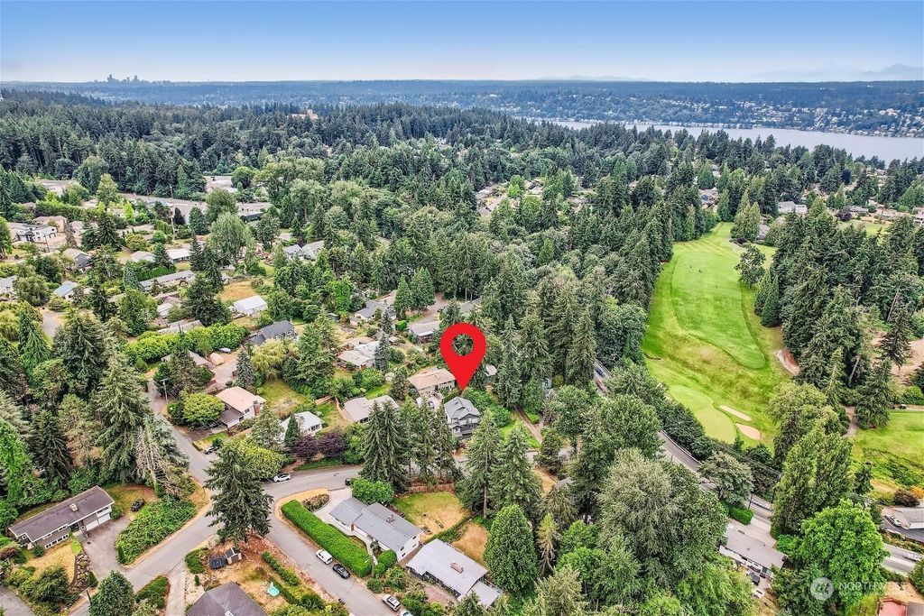 Photo of 6819 NE 155th Place, Kenmore, WA 98028 (MLS # 2265926)