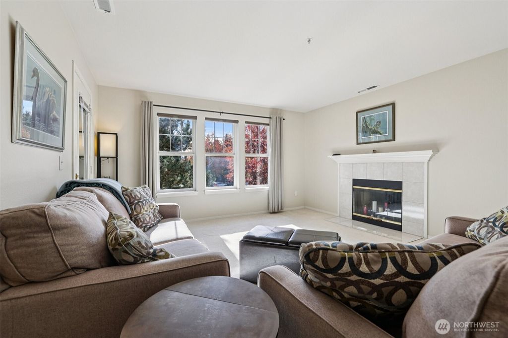 Photo of 4109 224th Lane SE #207, Issaquah, WA 98029 (MLS # 2447580)