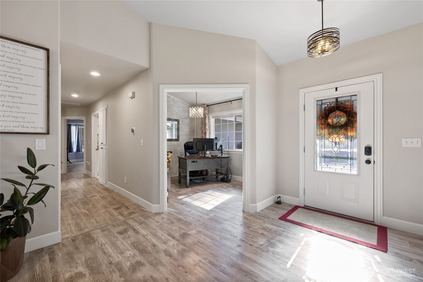 10609 197th Street E