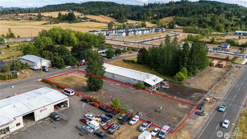 Photo of 1142 Kresky Avenue, Centralia, WA 98531 (MLS # 2579769)