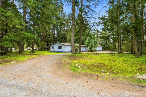 Photo of 17503 Rhodes Lake Road E, Bonney Lake, WA 98391 (MLS # 2494544)