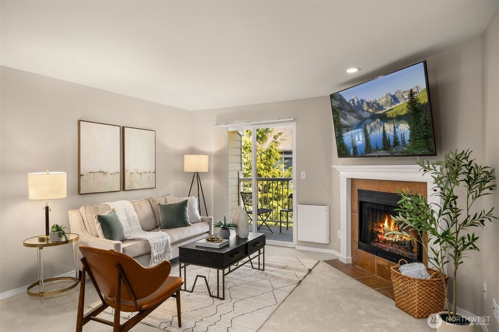 Photo of 1138 N 198th Street #D304, Shoreline, WA 98133 (MLS # 2360886)
