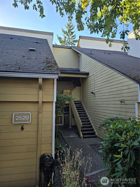 Photo of 2520 S 317 Street #103, Federal Way, WA 98003 (MLS # 2425442)