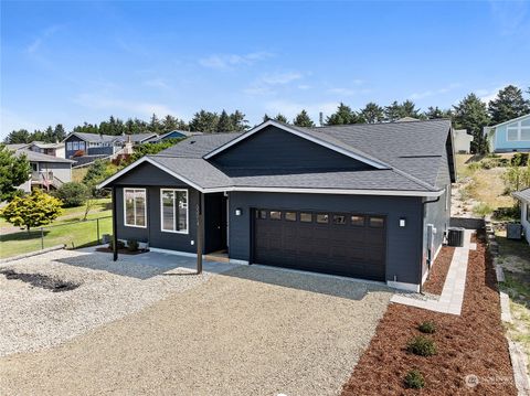 33014 I Street Ocean Park WA 98640