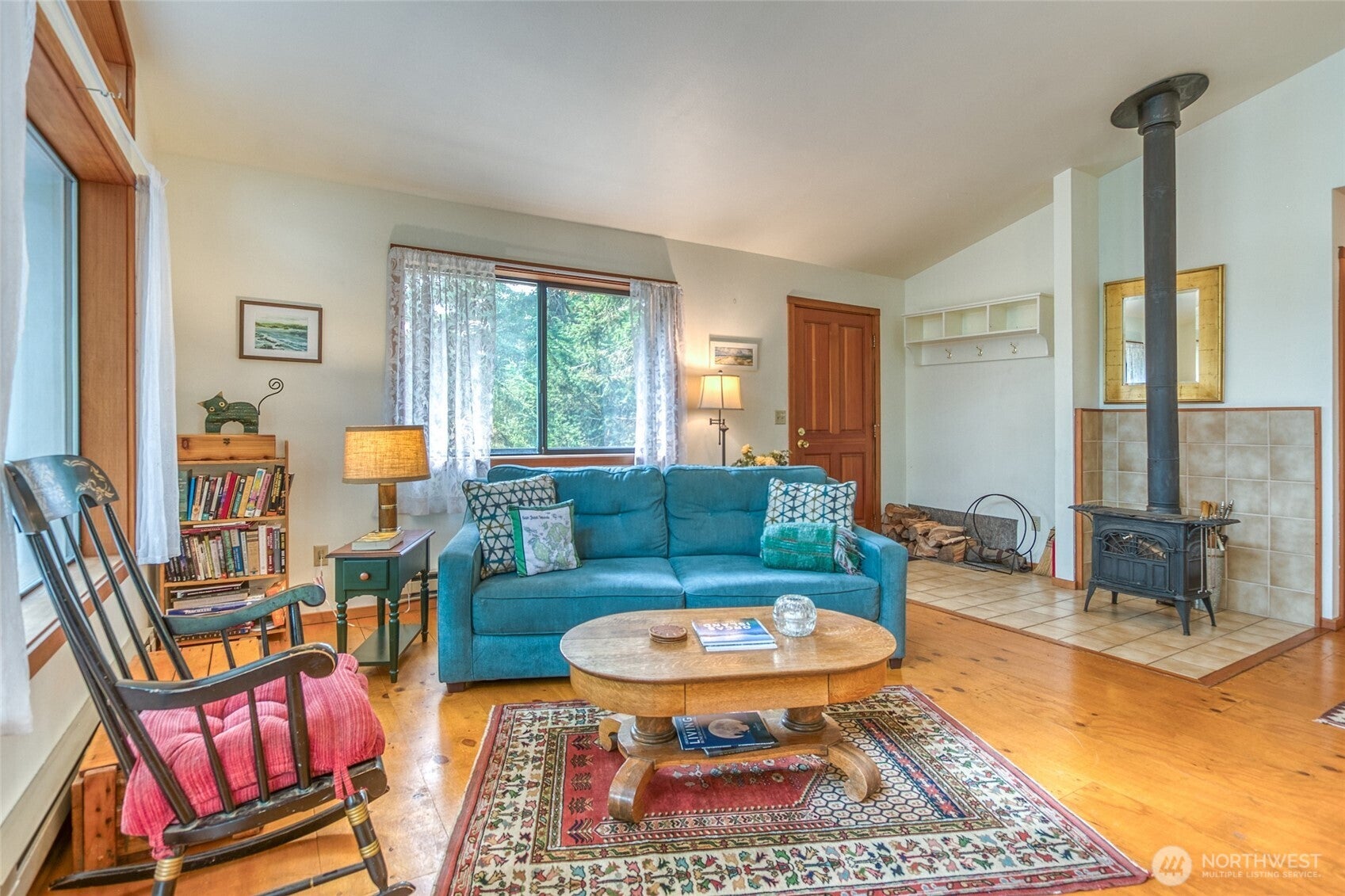 83 Cascade Way