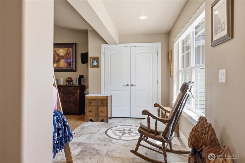 19985 Coulee View Road NE