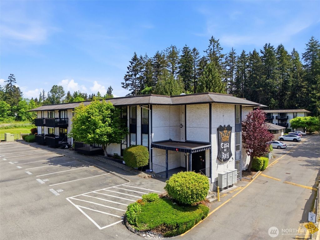 Photo of 19411 56th Avenue W #115, Lynnwood, WA 98036 (MLS # 2523616)