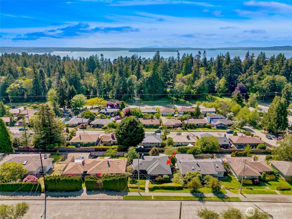 Photo of 7571 45th Avenue SW, Seattle, WA 98136 (MLS # 2530511)