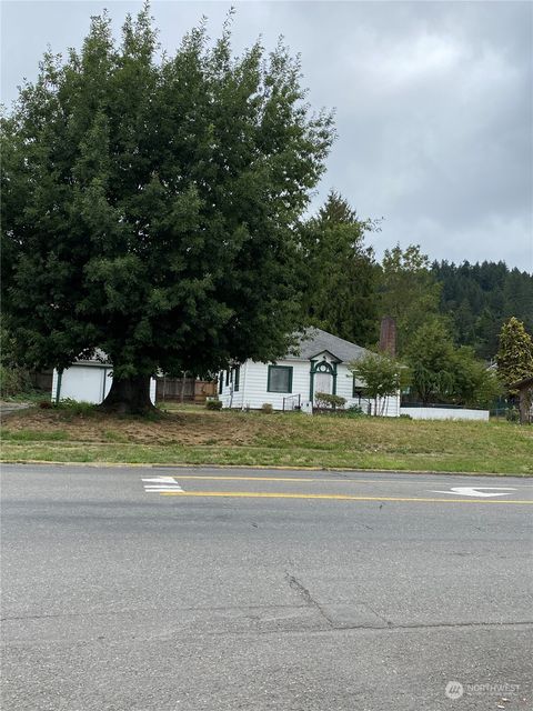 A home in Chehalis