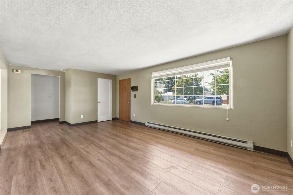 Photo of 150 Yellowstone Street, Walla Walla, WA 99362 (MLS # 2552220)