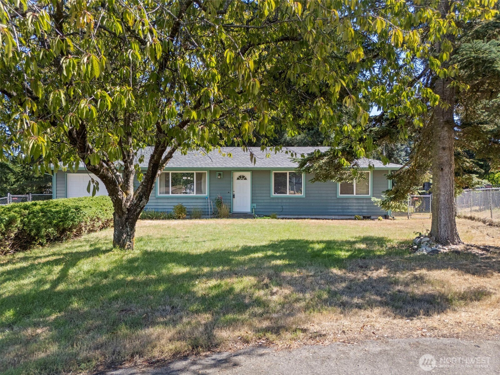 5012 Point Court SE