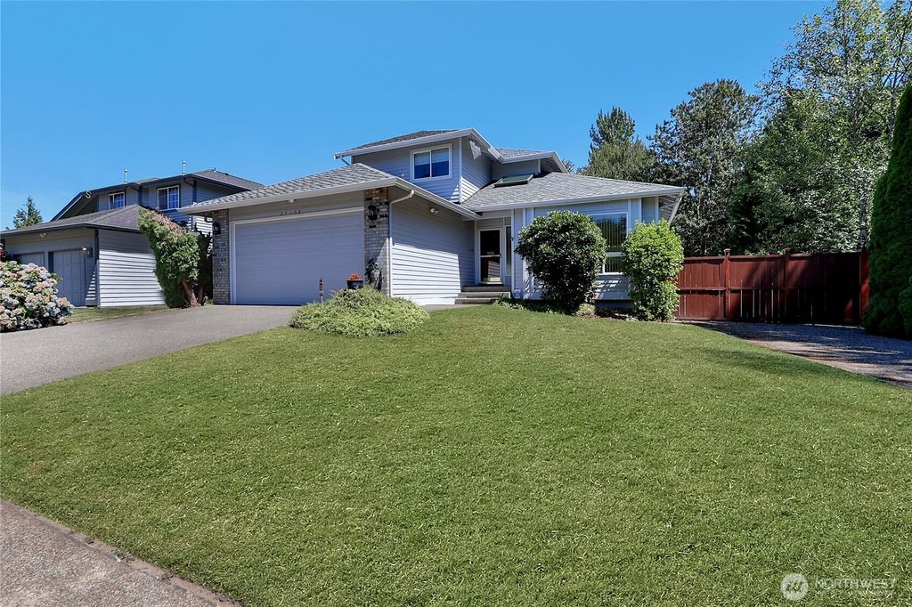 Photo of 27108 110th Avenue SE, Kent, WA 98030 (MLS # 2363167)