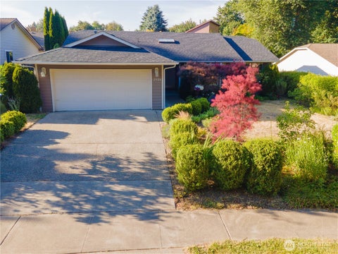 Photo of 2928 Briar Lea Loop SE, Olympia, WA 98501 (MLS # 2576514)