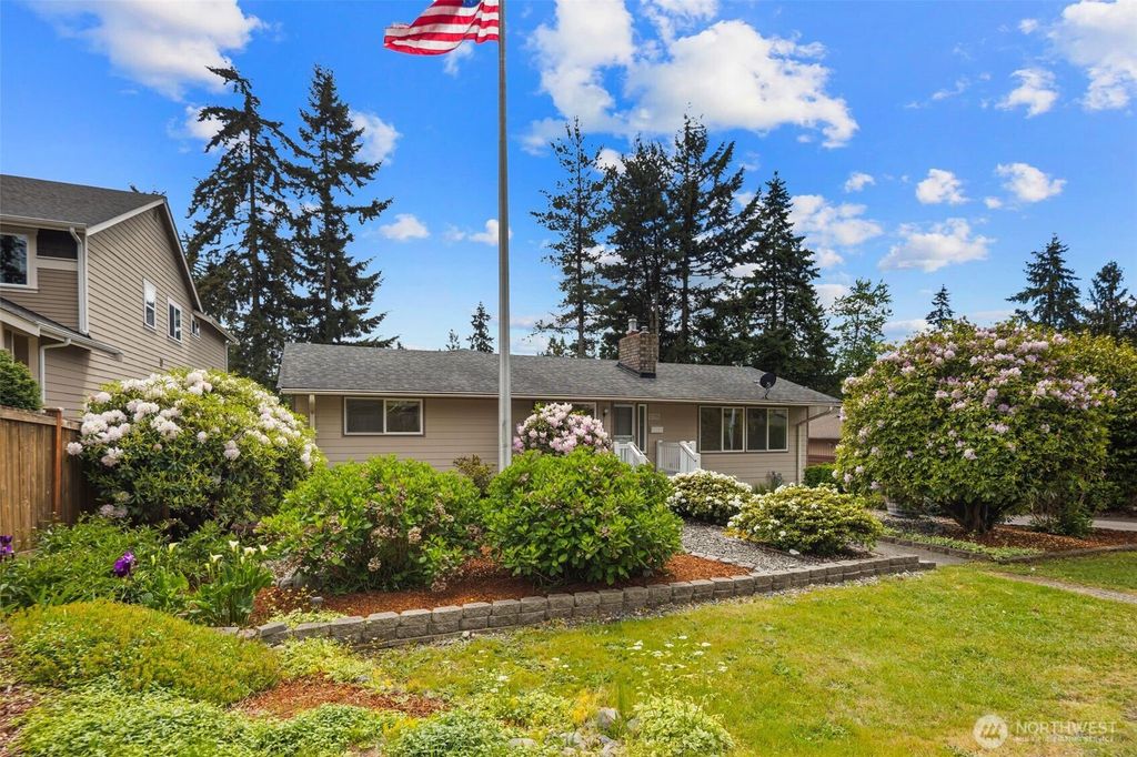 Photo of 2335 N 180th Street, Shoreline, WA 98133 (MLS # 2378455)