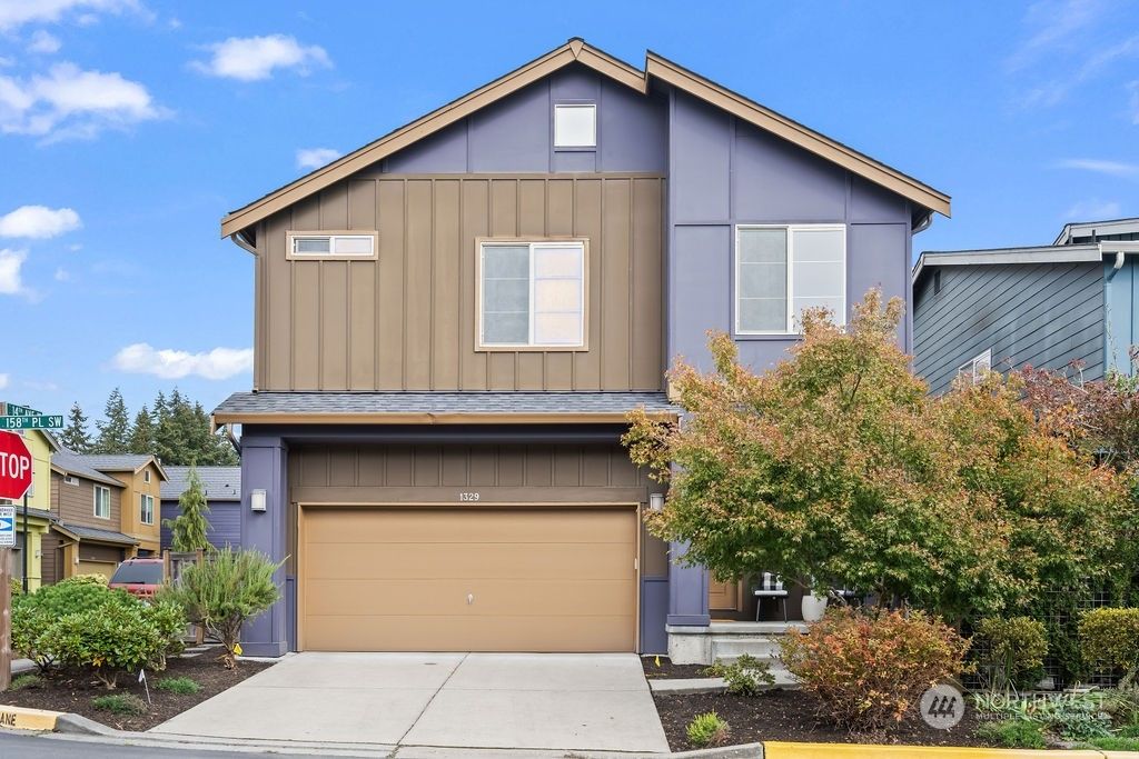 Photo of 1329 158th Place SW, Lynnwood, WA 98087 (MLS # 2300969)