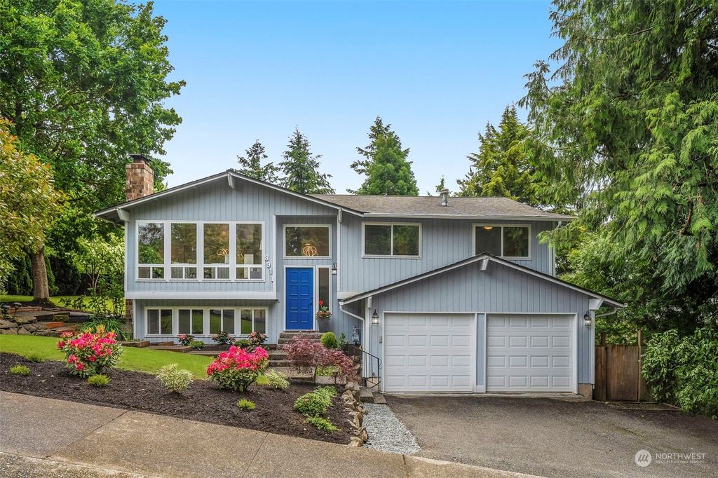 Photo of 8911 NE 136th Street, Kirkland, WA 98034 (MLS # 2247113)