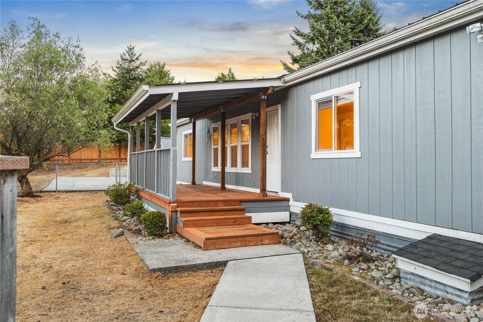 20505 93rd Avenue Ct E 6