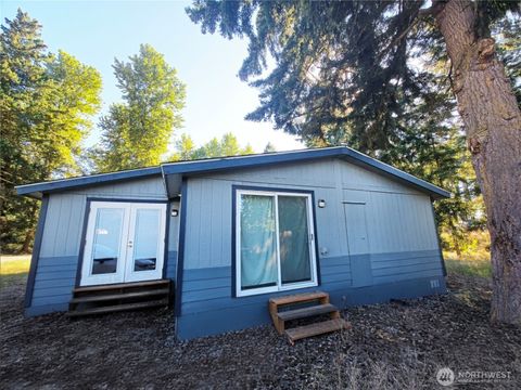 Photo of 28710 75th Avenue S, Yelm, WA 98580 (MLS # 2430480)