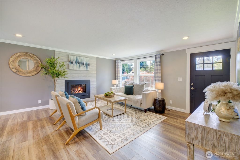 Photo of 6015 183rd Street SW, Lynnwood, WA 98037 (MLS # 2348348)