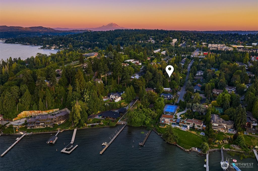 Photo of 2024 80th Street SE, Mercer Island, WA 98040 (MLS # 2422314)