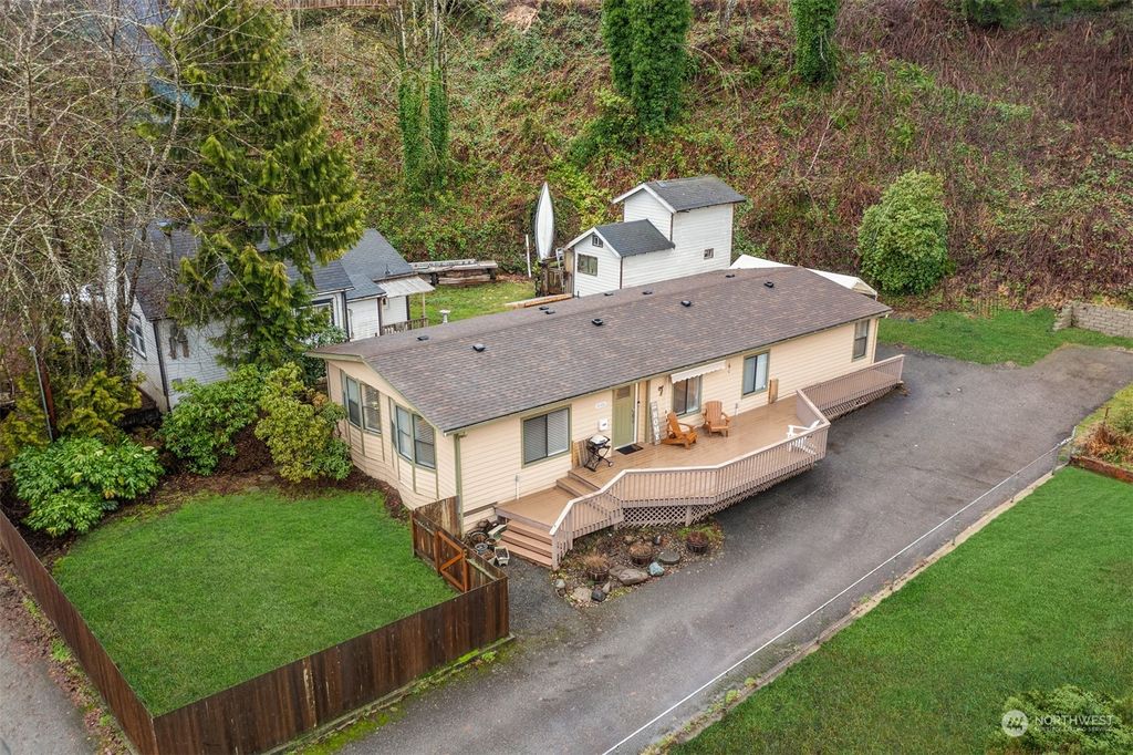 Photo of 8505 Preston Fall City Road SE, Preston, WA 98050 (MLS # 2028781)