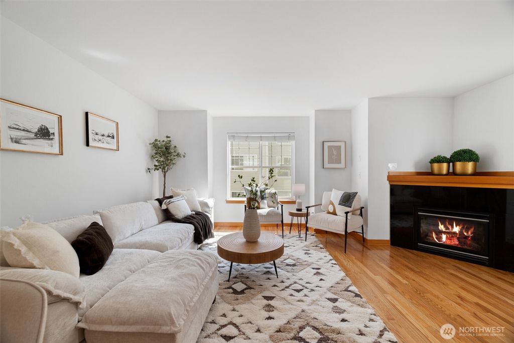 Photo of 1123 N 94th Street #A, Seattle, WA 98103 (MLS # 2415219)