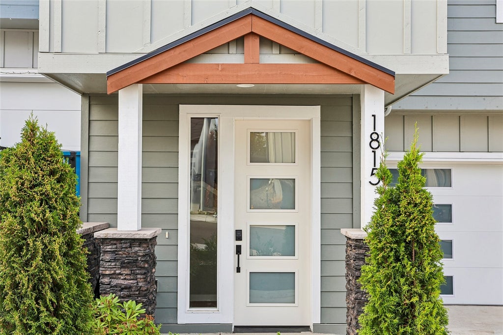 Photo of 1815 25th Street #21, Snohomish, WA 98290 (MLS # 2599378)