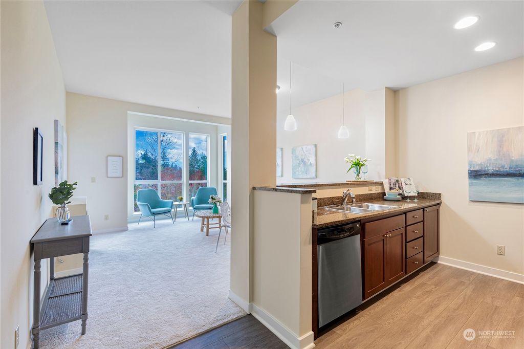 Photo of 2222 152nd Avenue NE #304, Redmond, WA 98052 (MLS # 2208029)