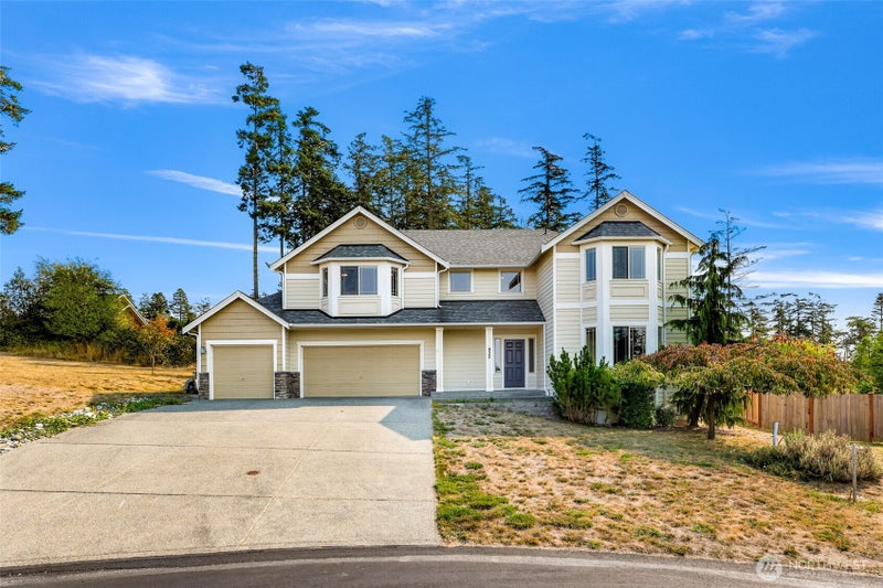 930 Cove View Circle