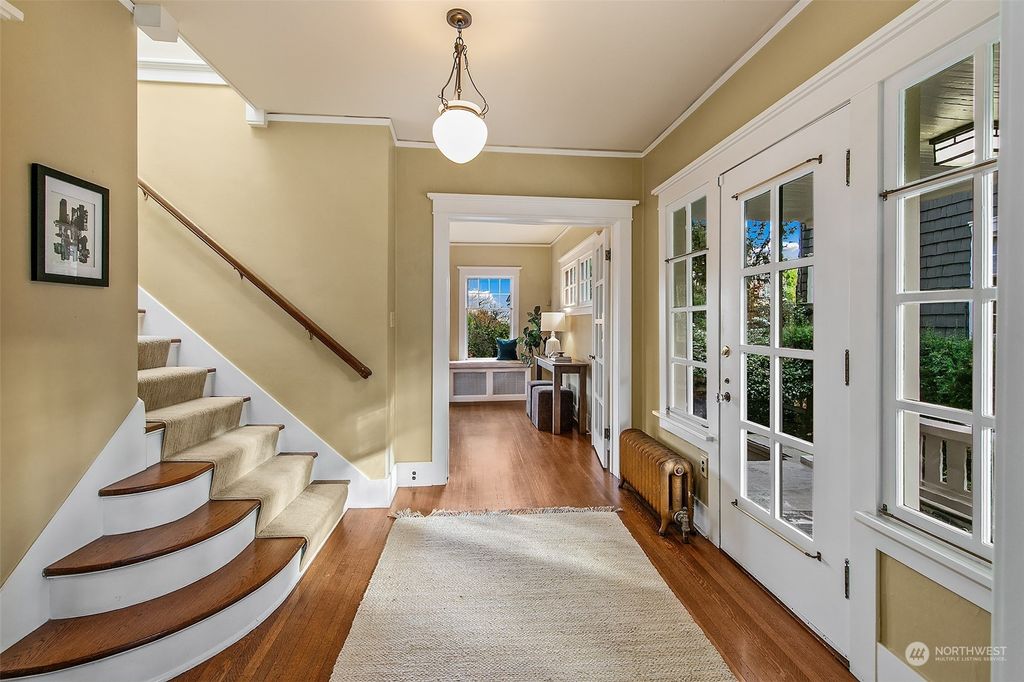 Photo of 1627 22nd Avenue E, Seattle, WA 98112 (MLS # 2311685)