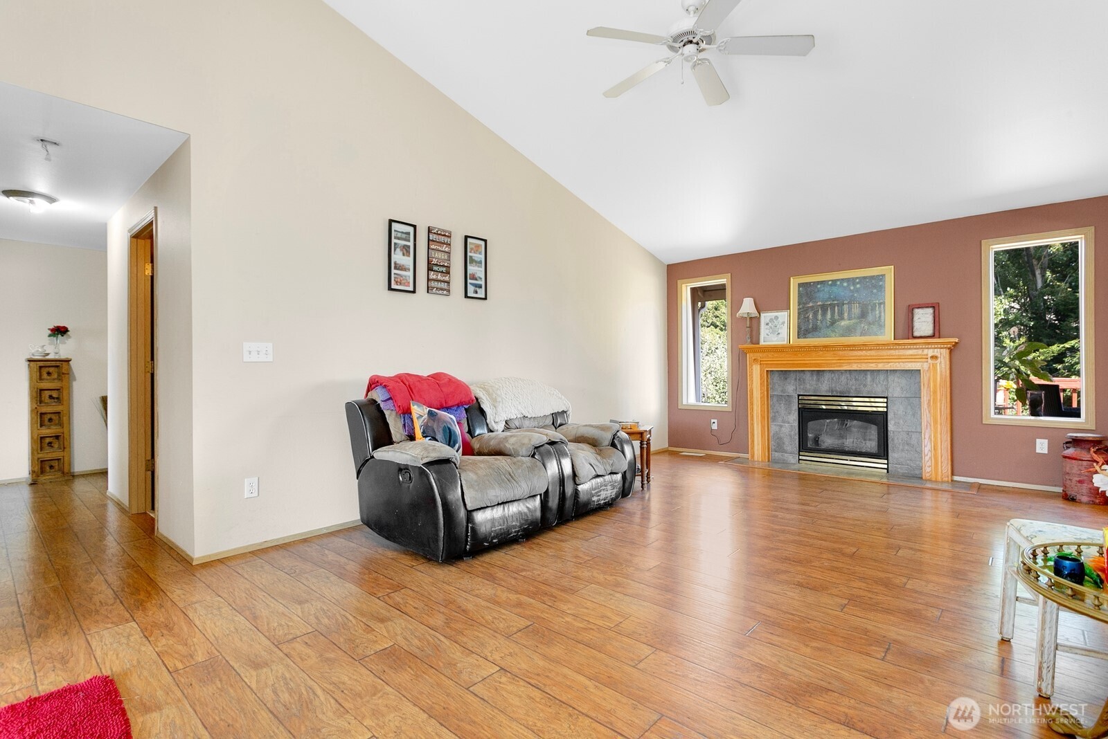 3713 E 231st