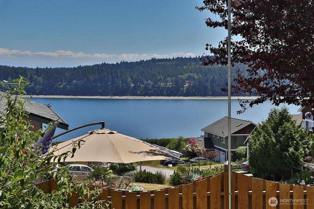 Photo of 1383 Joseph Lane, Freeland, WA 98249 (MLS # 2544246)