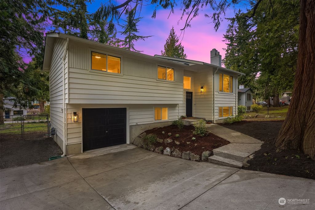 Photo of 11235 115th Place NE #1 &amp; 2, Kirkland, WA 98033 (MLS # 2045635)