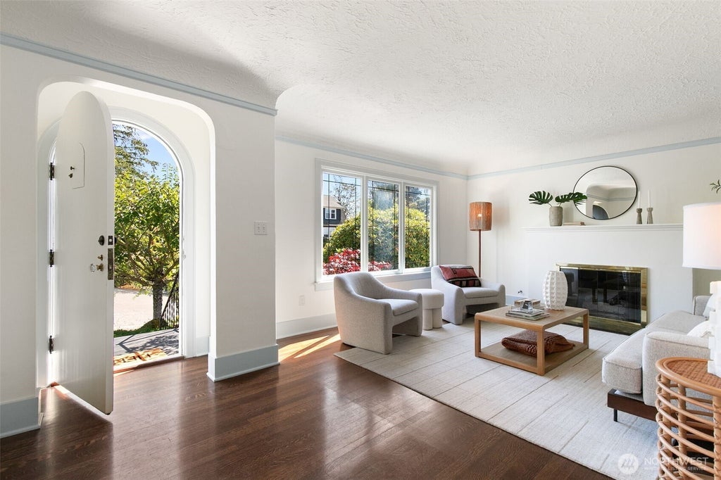 Photo of 3829 45th Avenue SW, Seattle, WA 98116 (MLS # 2579239)