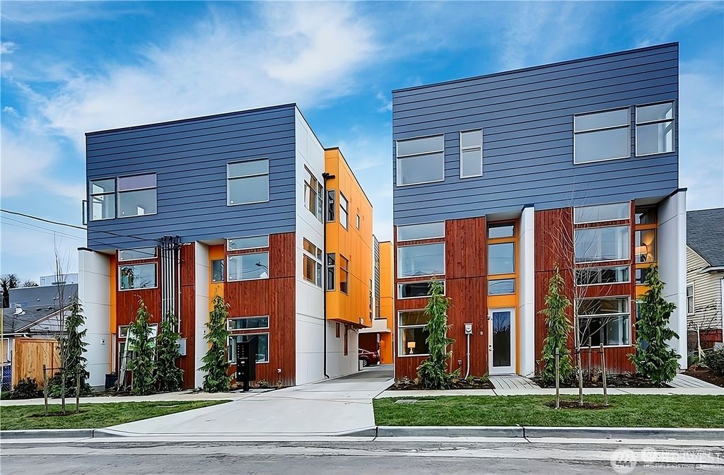 Photo of 1757 A 19th Avenue S, Seattle, WA 98144 (MLS # 2307041)