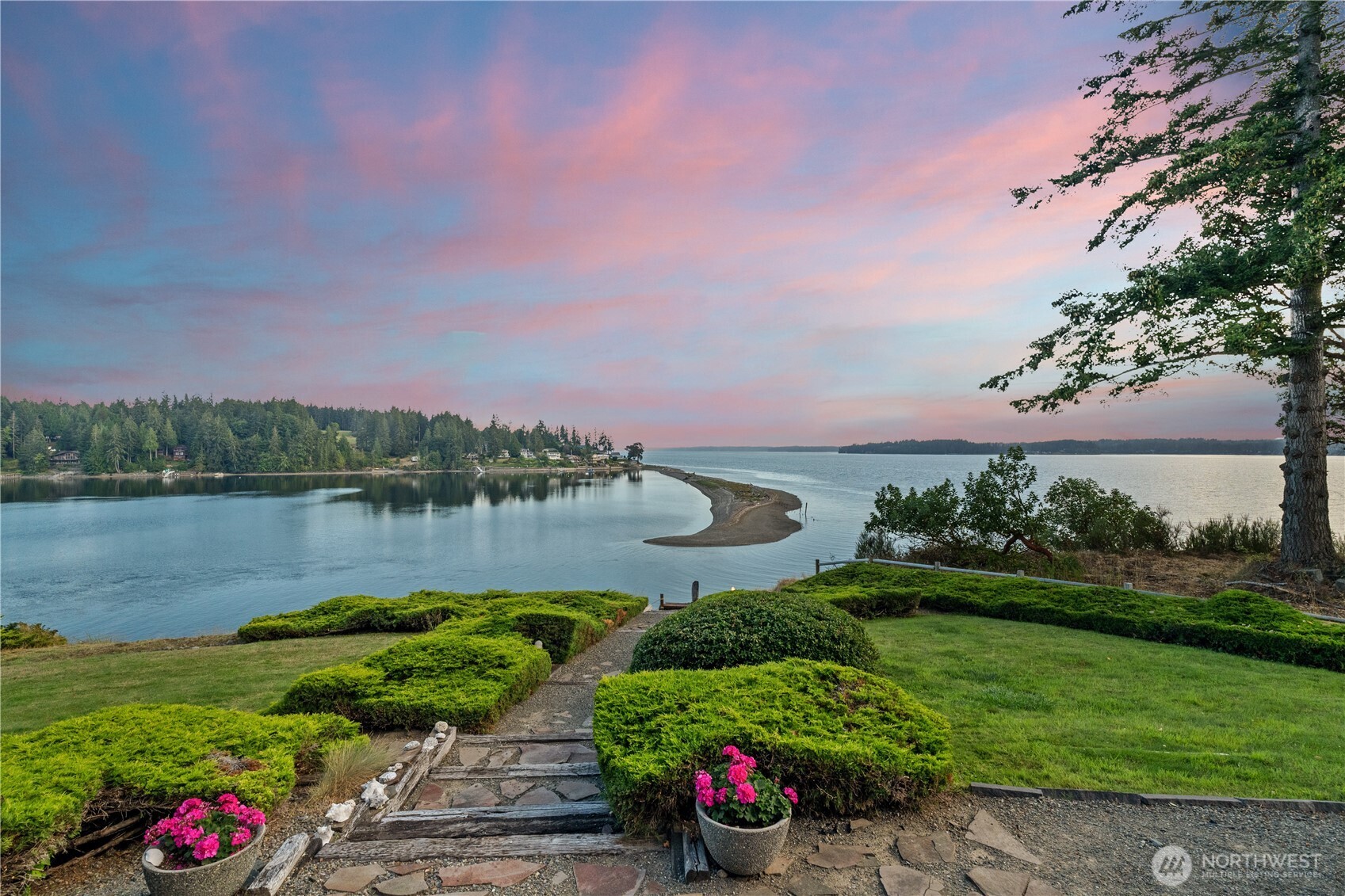 9321 185th Avenue Ct NW