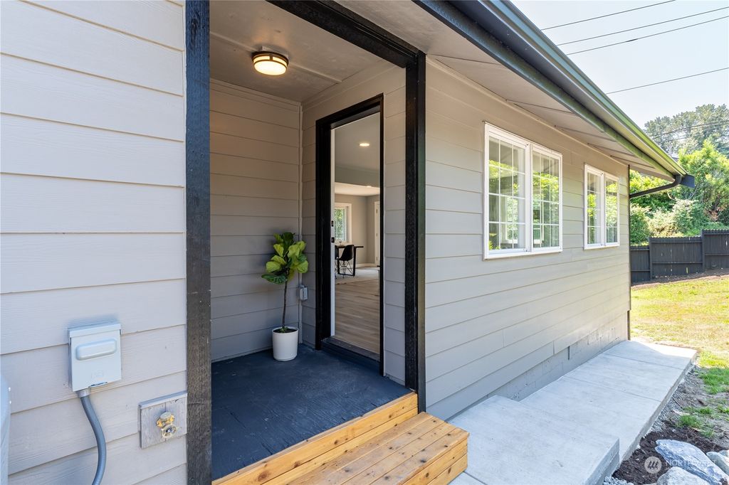 Photo of 11439 Roseberg Avenue S, Seattle, WA 98168 (MLS # 2133183)
