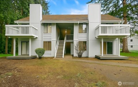 Photo of 23 S 342nd Place, Federal Way, WA 98003 (MLS # 2451216)