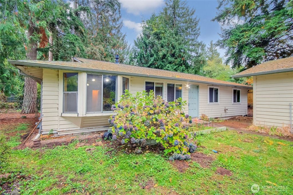 Photo of 18010 42nd Street Ct E, Lake Tapps, WA 98391 (MLS # 2451322)