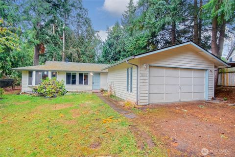 18010 42nd Street Ct E Lake Tapps WA 98391
