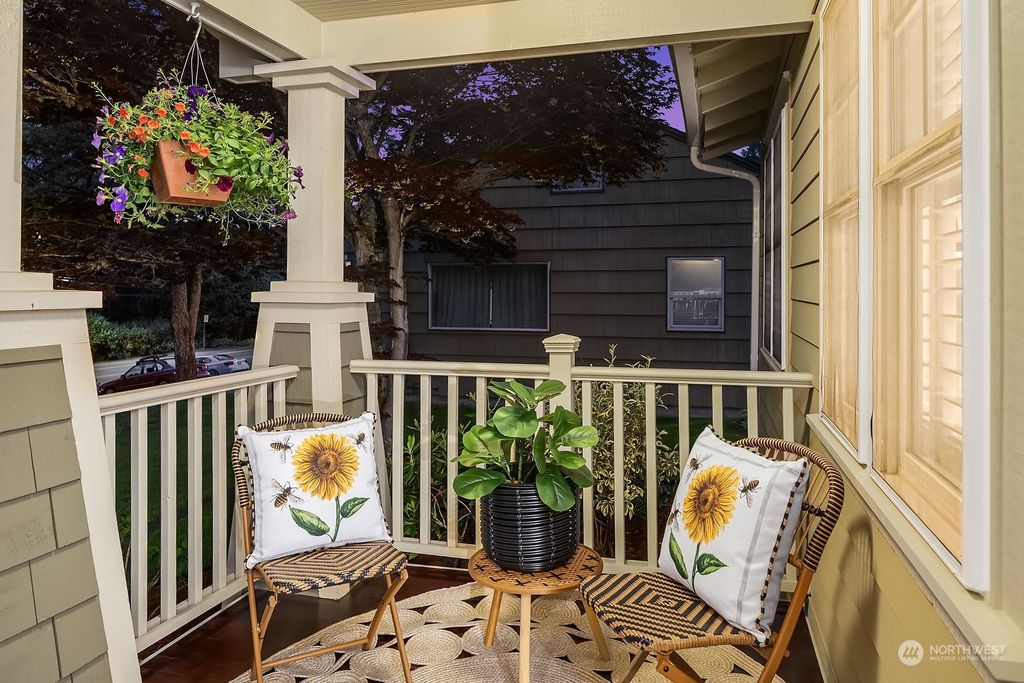 Photo of 15926 21st Avenue SW, Burien, WA 98166 (MLS # 2076142)