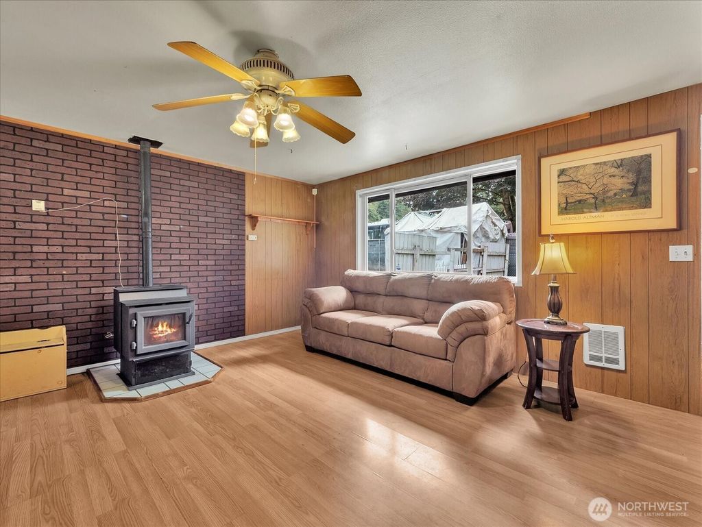 Photo of 20708 Woods Creek Road, Monroe, WA 98272 (MLS # 2432073)