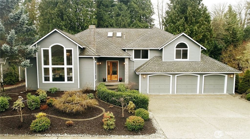 Photo of 15012 16th Avenue SE, Mill Creek, WA 98012 (MLS # 2472482)