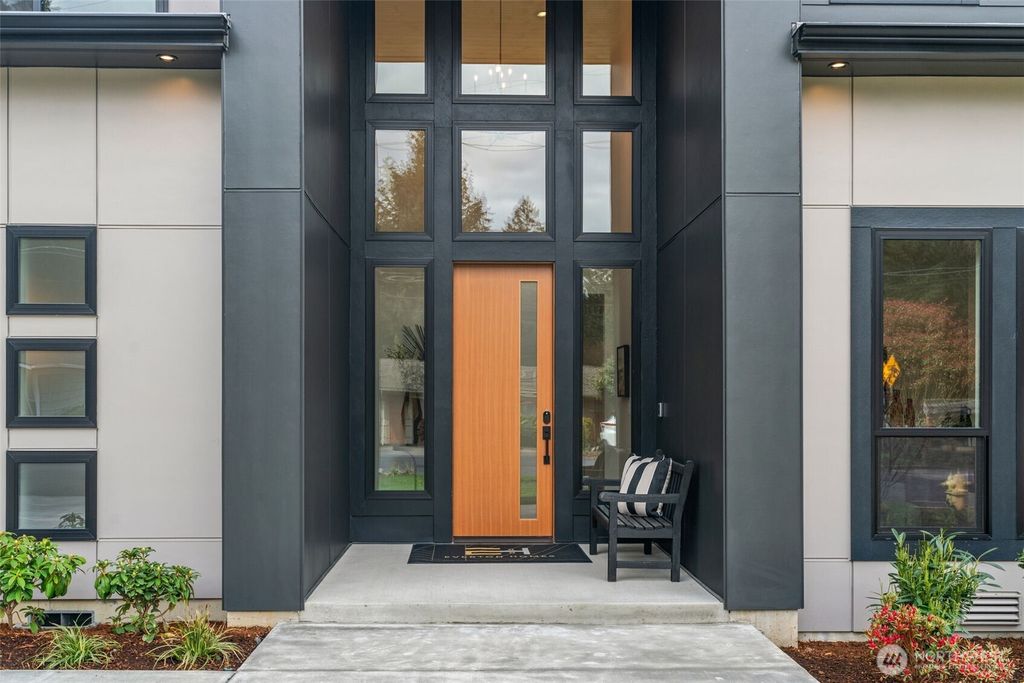 Photo of 4007 156th Avenue SE, Bellevue, WA 98006 (MLS # 2368604)