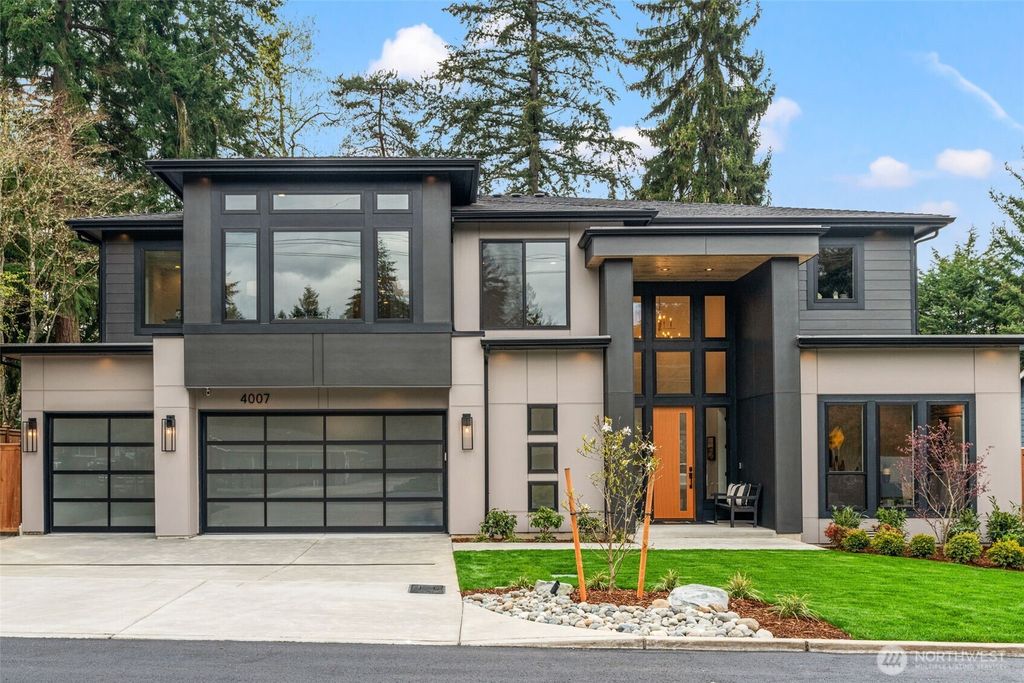 Photo of 4007 156th Avenue SE, Bellevue, WA 98006 (MLS # 2368604)