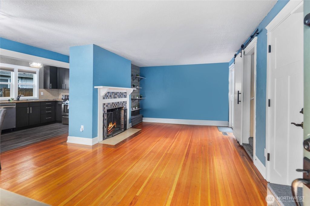 Photo of 311 Crown Drive, Everett, WA 98203 (MLS # 2349588)