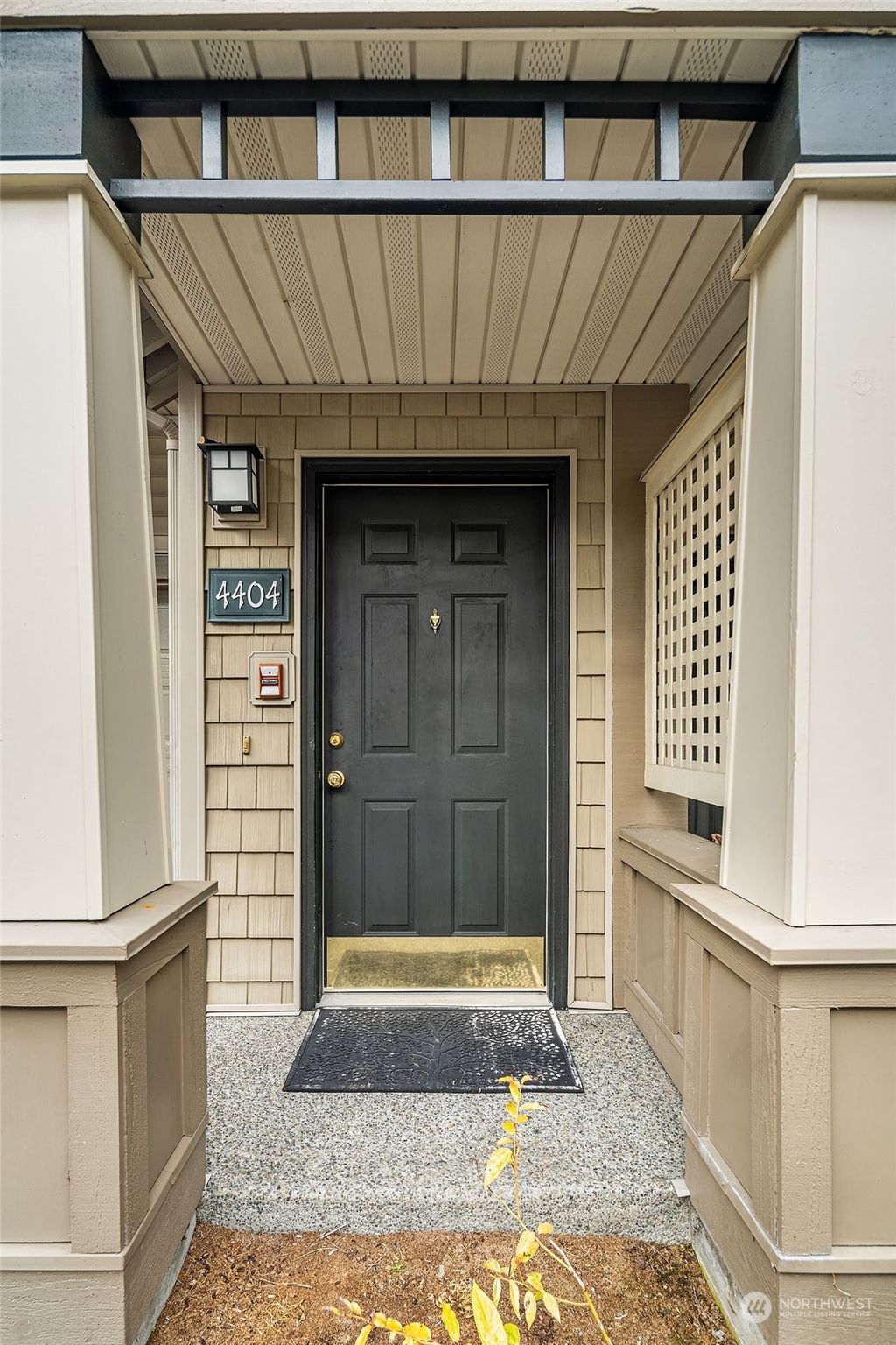 Photo of 4404 248th Lane SE, Sammamish, WA 98029 (MLS # 2217616)