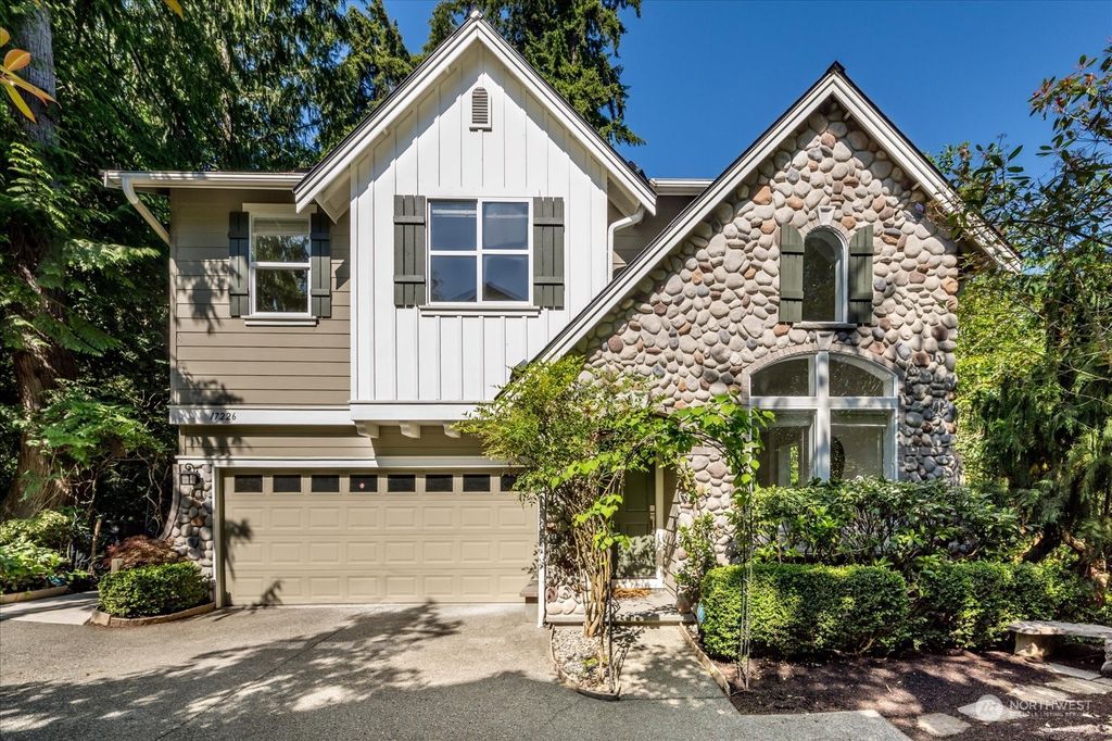 Photo of 17226 NE 25th Way, Redmond, WA 98052 (MLS # 2254493)