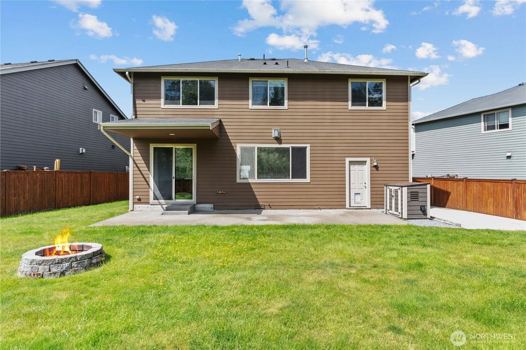 listing image 9366133944141209661