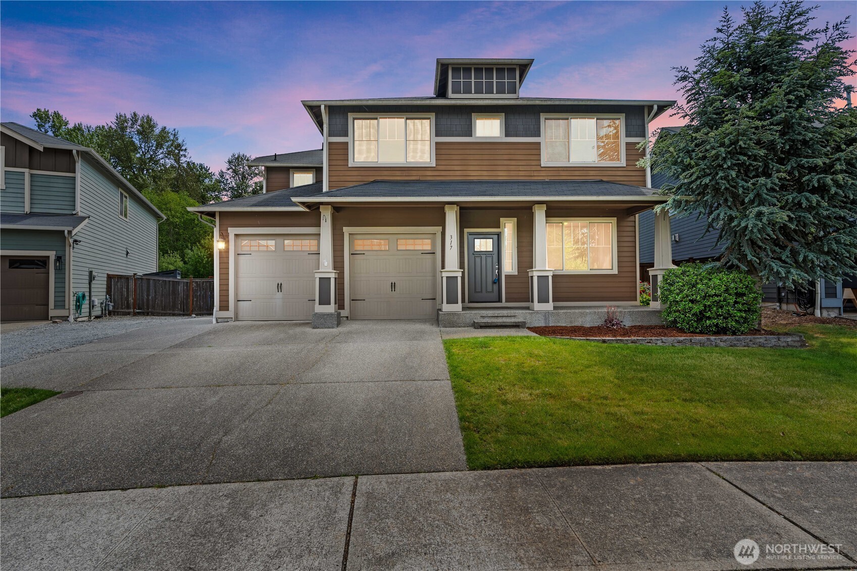 317 Phoenix Avenue SW